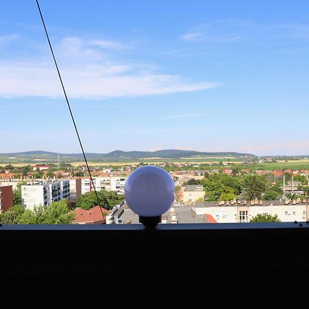 Ueveghid Apartman Satoraljaujhely Luaran gambar