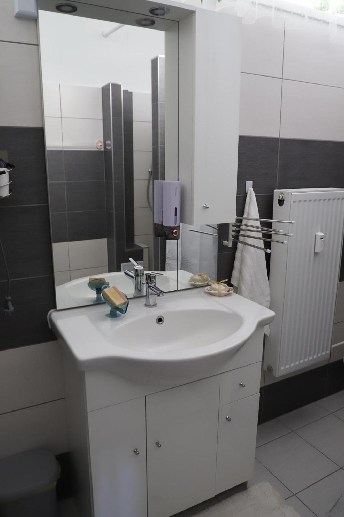 Ueveghid Apartman Satoraljaujhely Luaran gambar